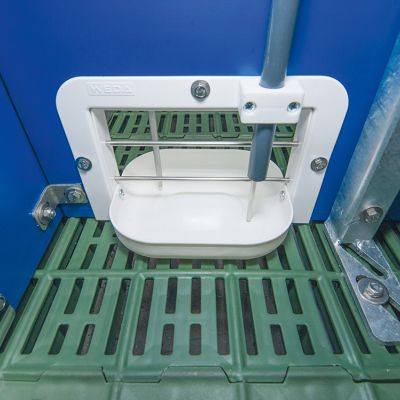 Flüssigfütterung_Nutrix_Kunststofftrog_Kunststoffrahmen_WEDA_Galerie